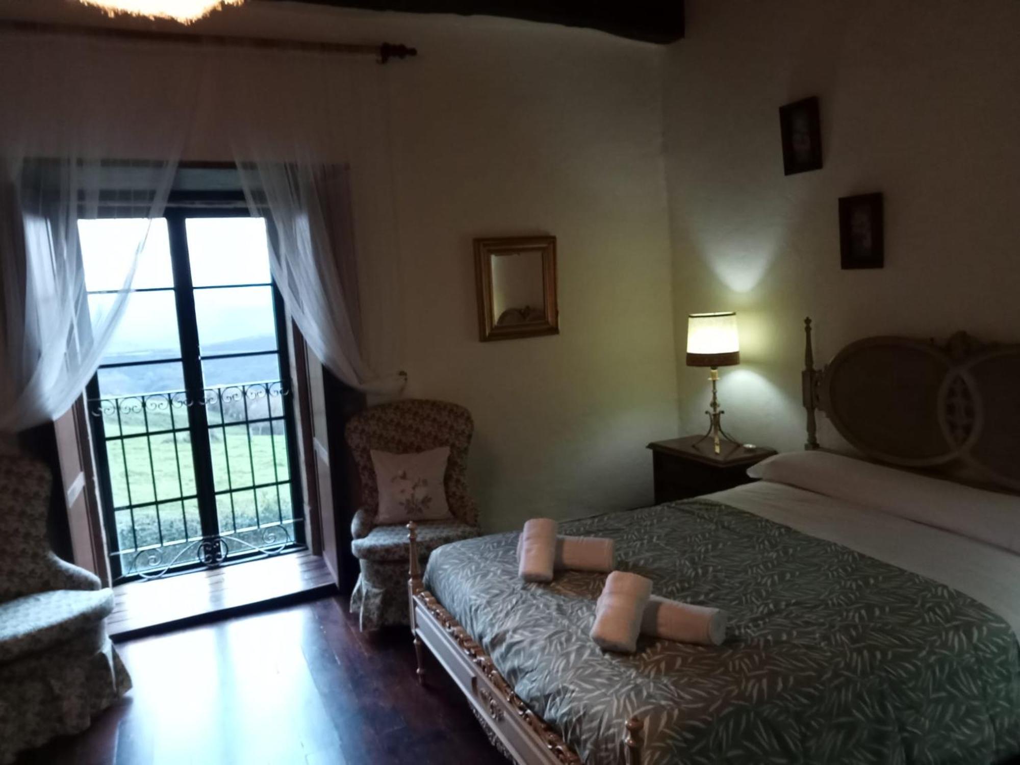 Palacio De Cantiz "Reserva De Ancares" Becerreá Εξωτερικό φωτογραφία