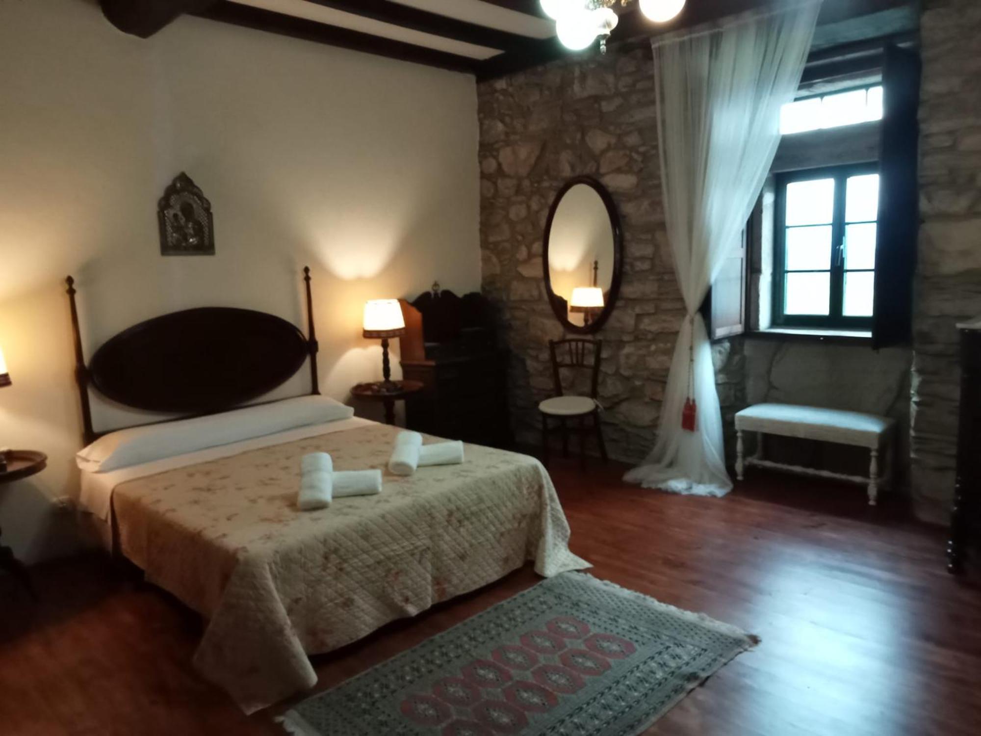 Palacio De Cantiz "Reserva De Ancares" Becerreá Εξωτερικό φωτογραφία
